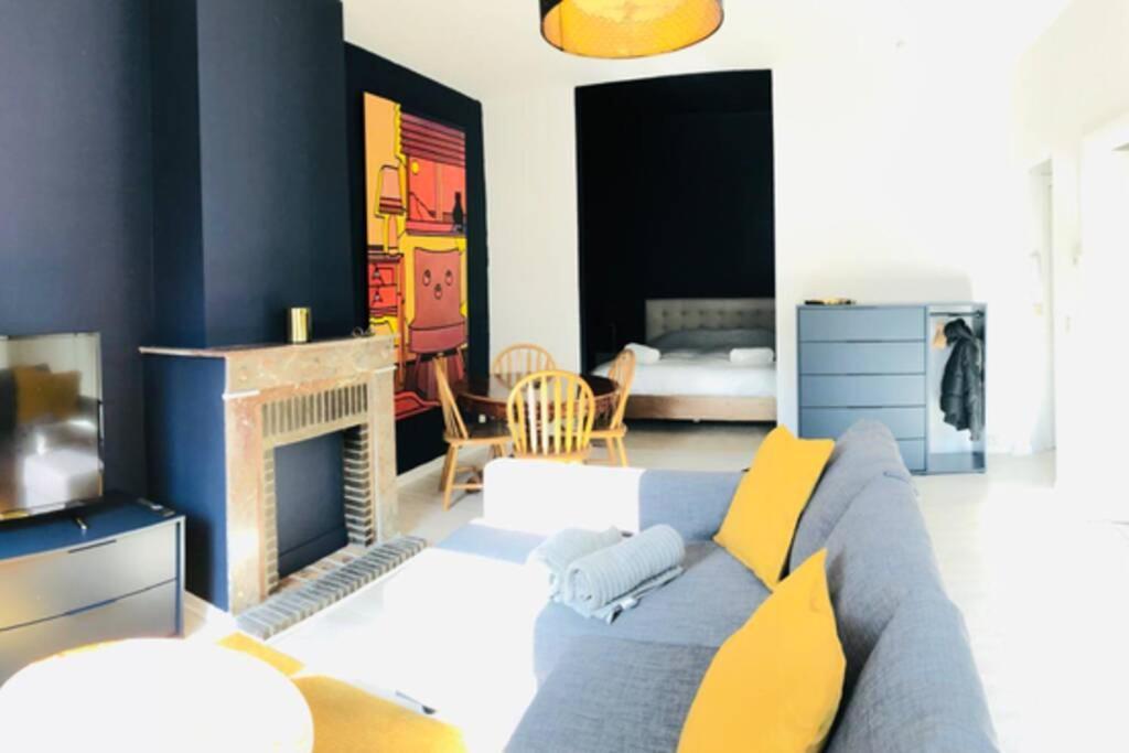 דירות Brussels By Foot! Authenticity & Luxury Nearby מראה חיצוני תמונה
